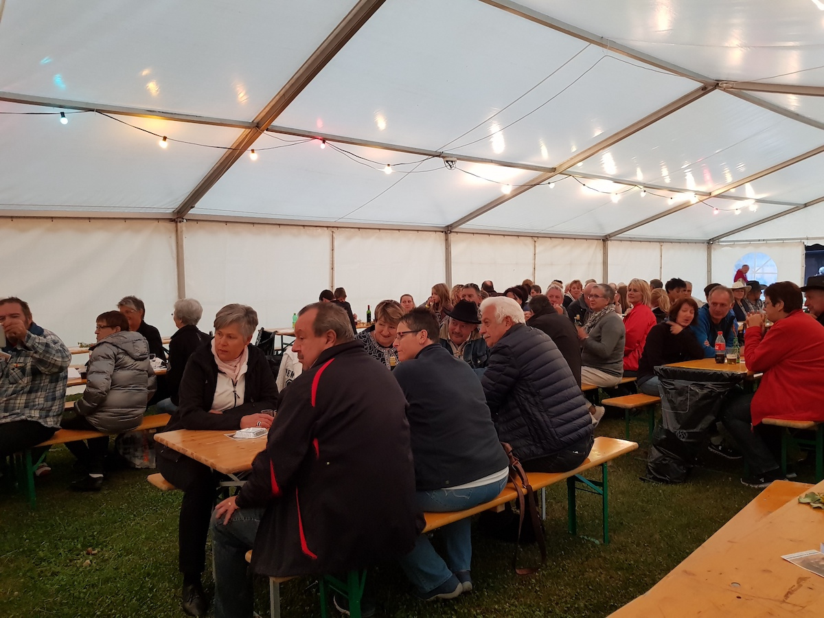 Country Night (2018)