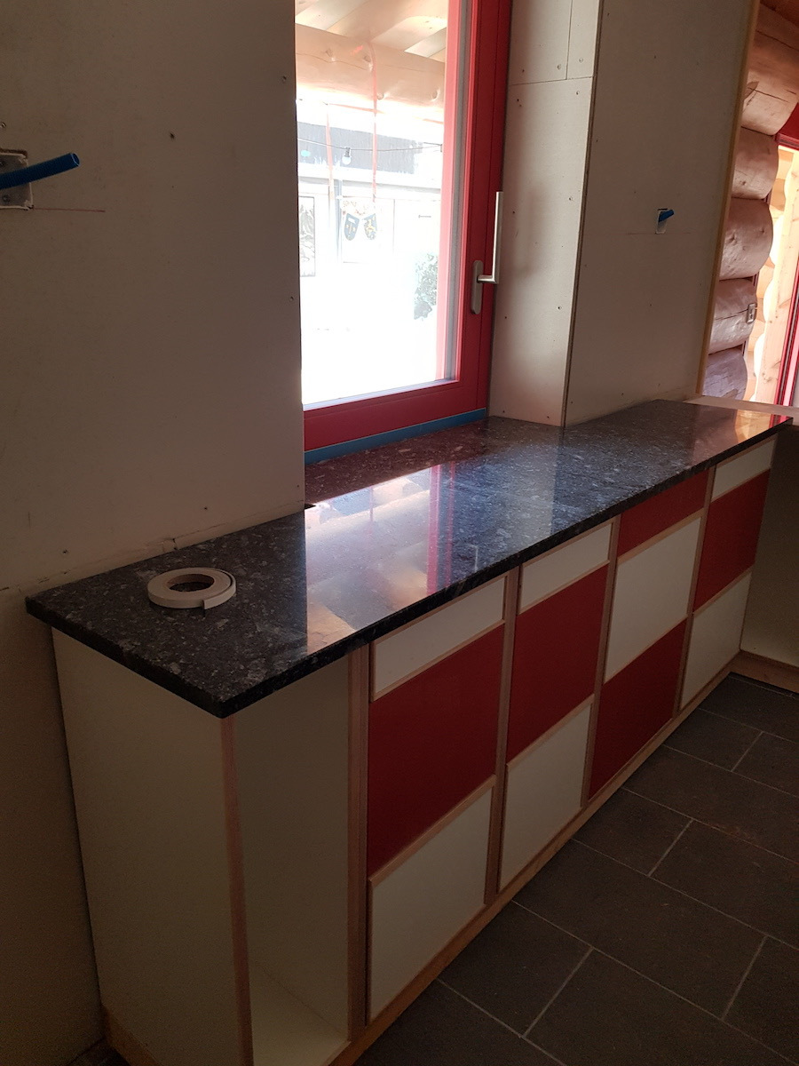 Neue Möbel für Rezeption/Buvette (2021)